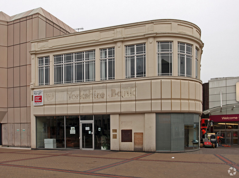 2-4 George St, Luton for lease - Primary Photo - Image 1 of 3