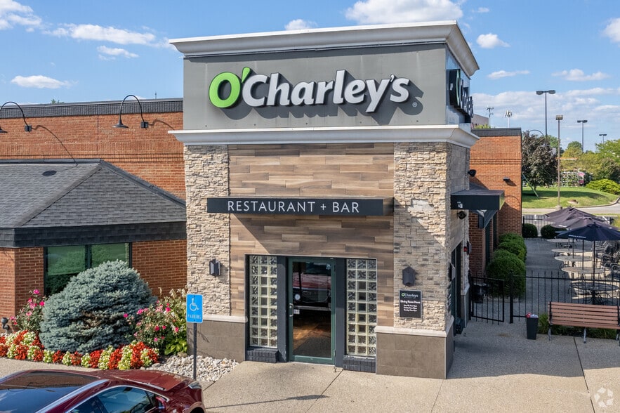 5262 Fields Ertel Rd, Cincinnati, OH for sale - Building Photo - Image 3 of 7