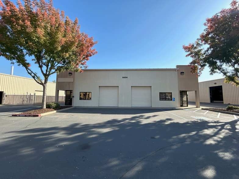 8634 Elder Creek Rd, Sacramento, CA for lease - Building Photo - Image 2 of 3