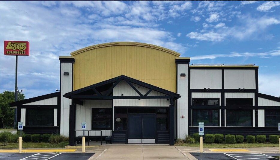 530 N 47th St, Rogers, AR for lease Building Photo- Image 1 of 11