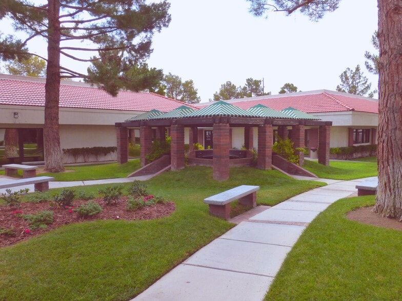 6835 W Charleston Blvd, Las Vegas, NV for lease - Building Photo - Image 2 of 18