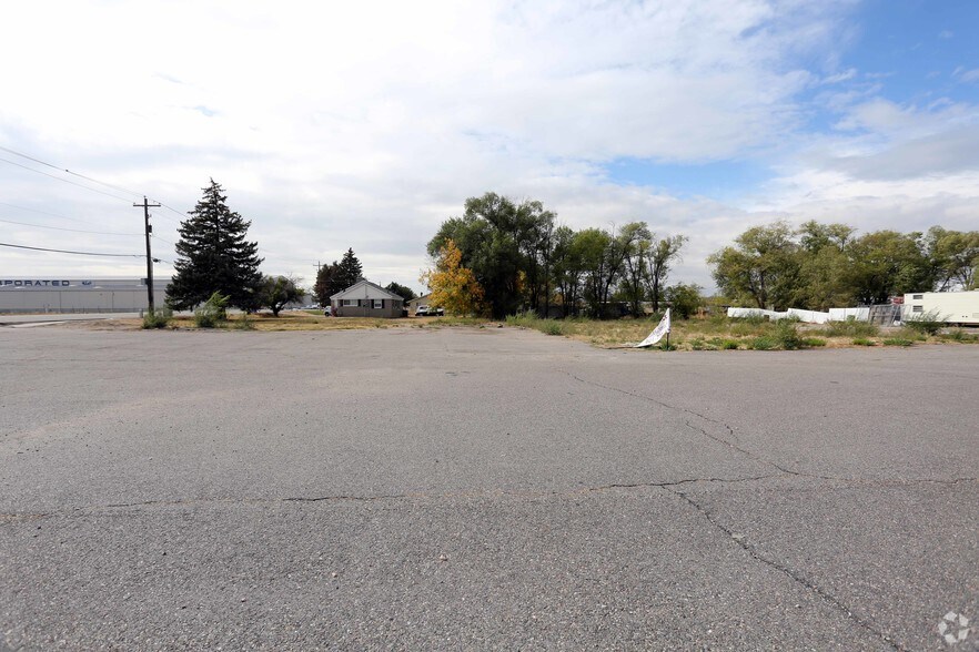 1819 N 2000 W, Farr West, UT for sale - Primary Photo - Image 1 of 1