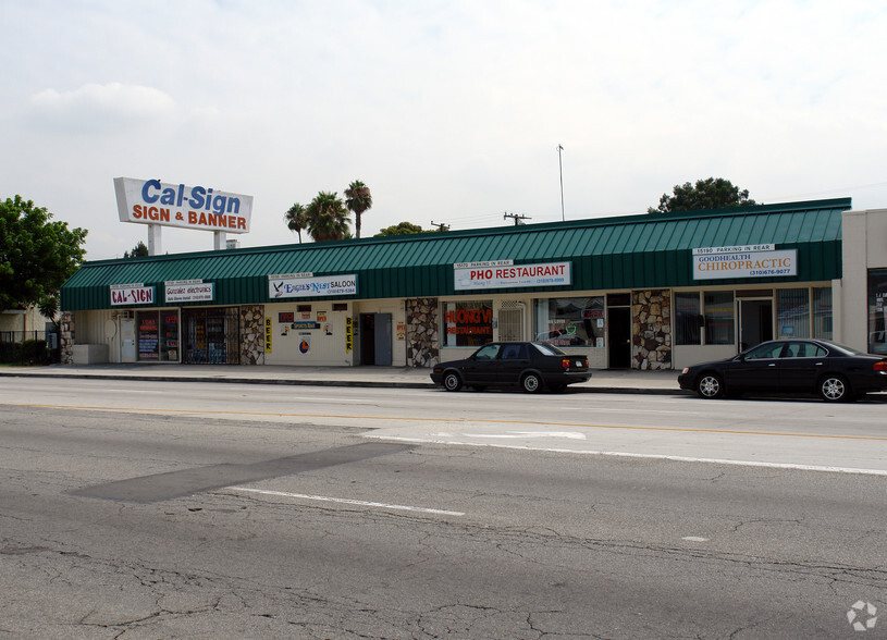 15130-15190 Prairie Ave, Lawndale, CA for lease - Building Photo - Image 3 of 4