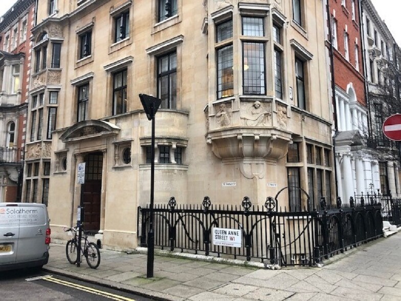 37 Harley St, London for lease - Building Photo - Image 1 of 2