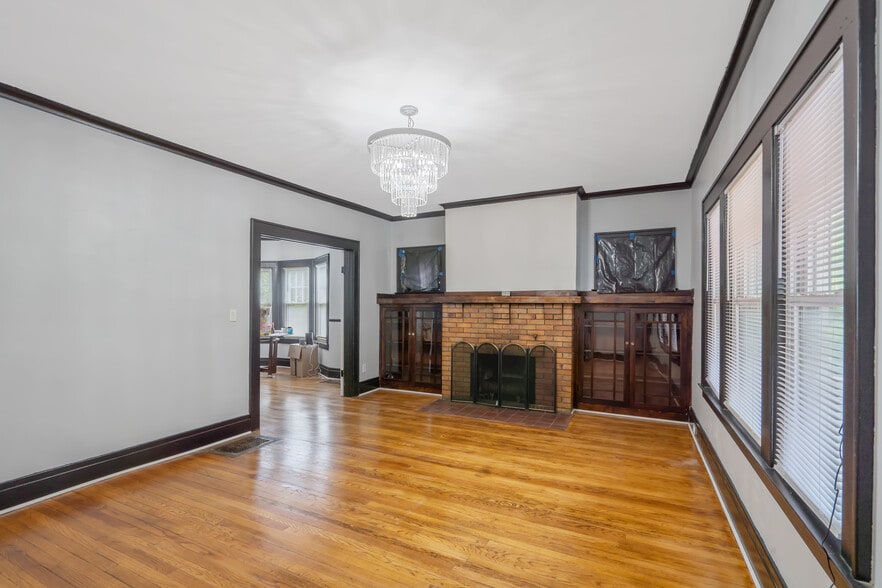 944 Bellevue Ave, Syracuse, NY for sale - Building Photo - Image 3 of 58