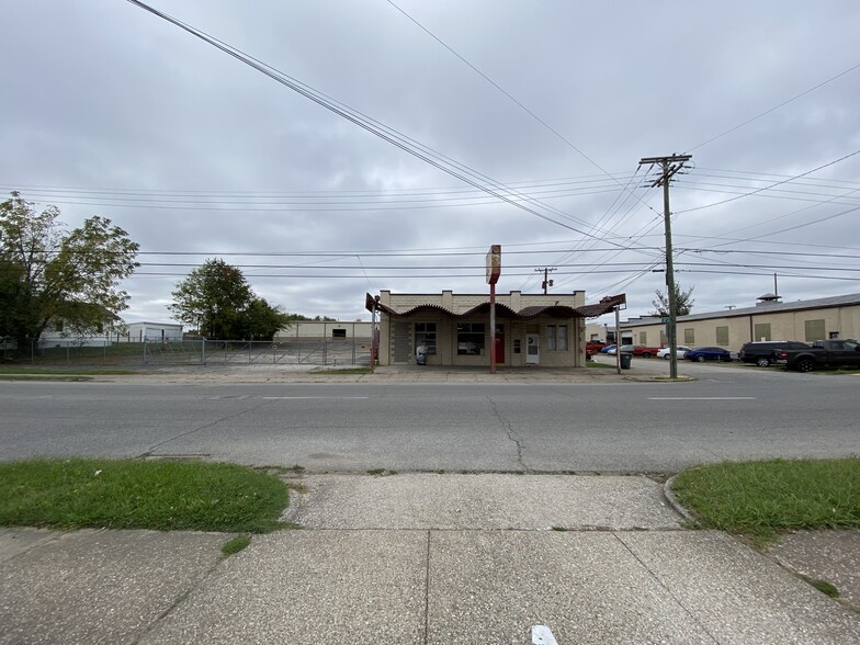 1604 Triplett St, Owensboro, KY for sale - Building Photo - Image 1 of 1