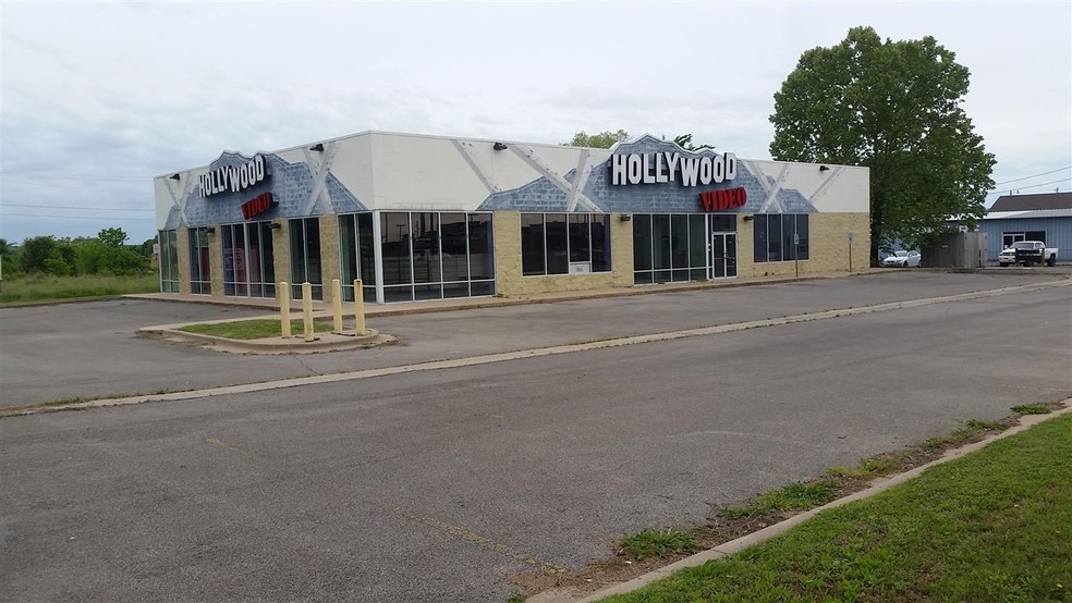 1930 S Muskogee Ave, Tahlequah, OK for sale - Building Photo - Image 1 of 1