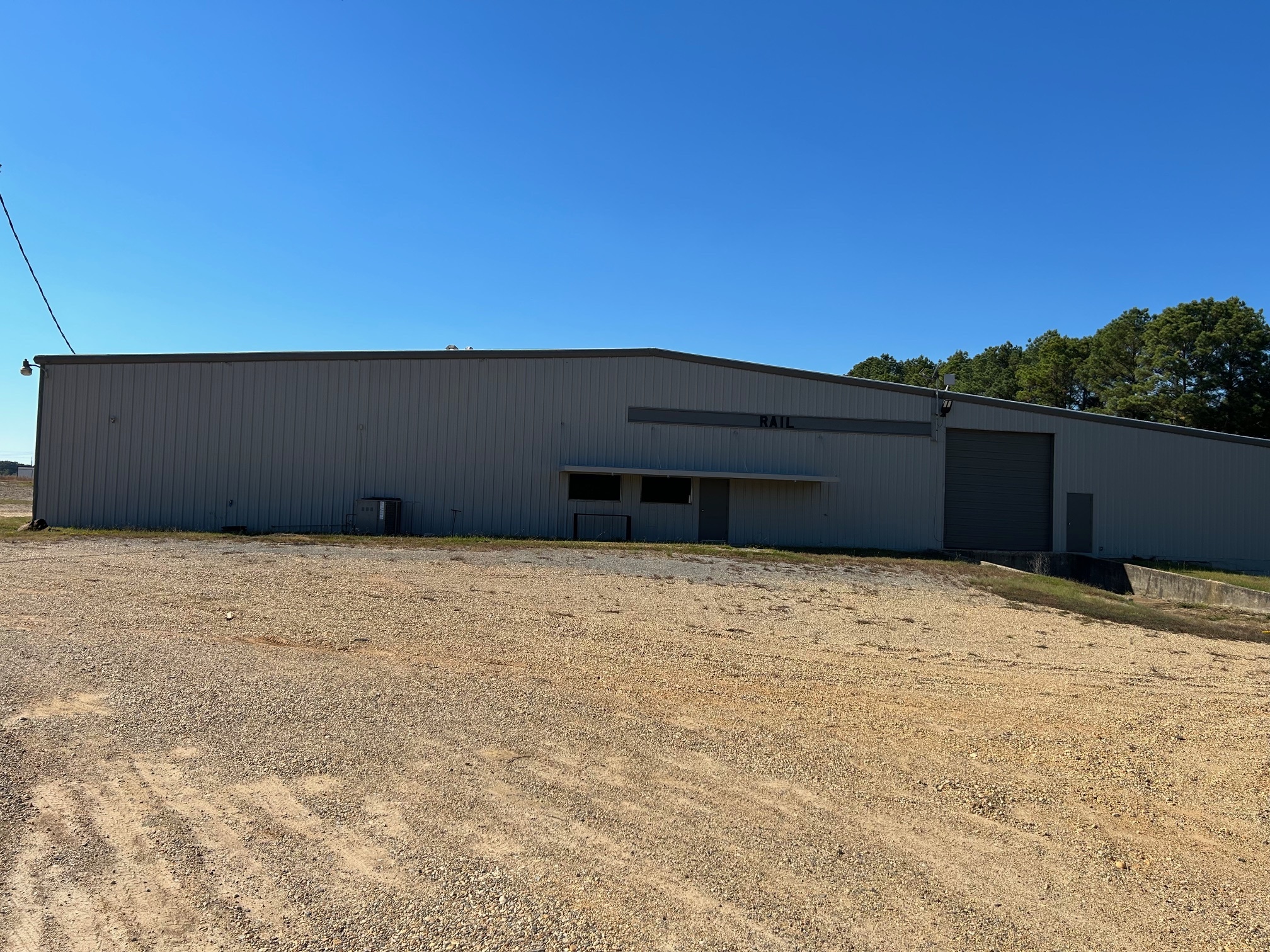 556 Industrial Rd, El Dorado, AR for sale Primary Photo- Image 1 of 8