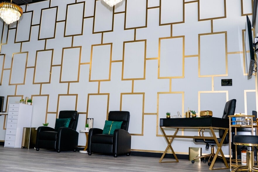 24711 Katy Fwy, Katy, TX for sale - Building Photo - Image 3 of 9