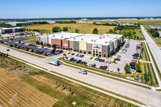 2884-2900 NE Independence Ave, Lee's Summit, MO - AERIAL  map view