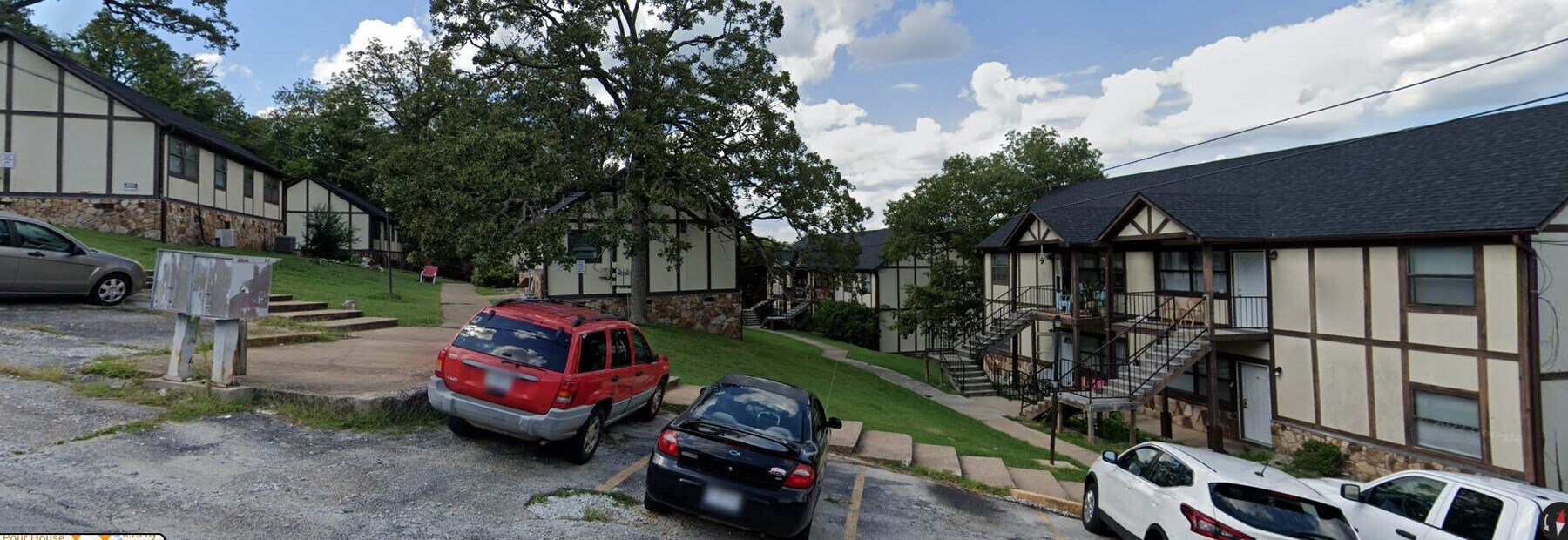 116 2nd St, Hollister, MO 65672