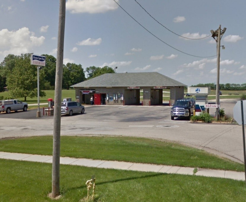 1209 5th St, Lacon, IL 61540