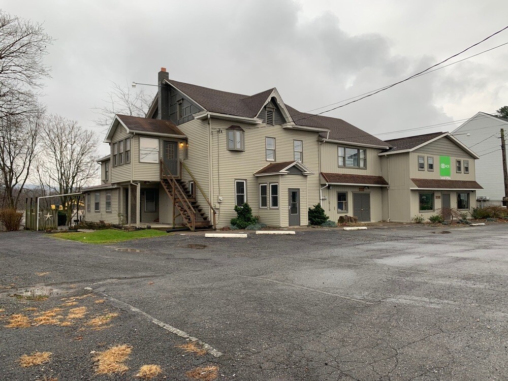 2972 N Old Trl, Shamokin Dam, PA 17876 Retail for Sale