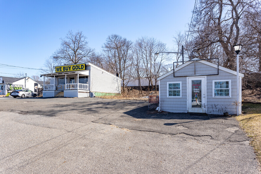 1116 Middle Country Rd, Selden, NY for sale - Construction Photo - Image 2 of 3