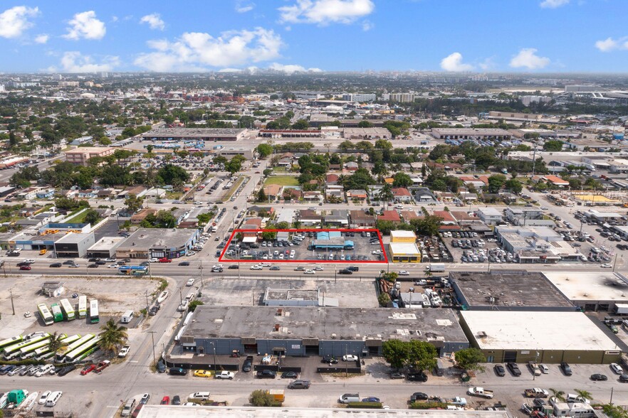 3340 NW 36th St, Miami, FL for sale - Aerial - Image 2 of 5