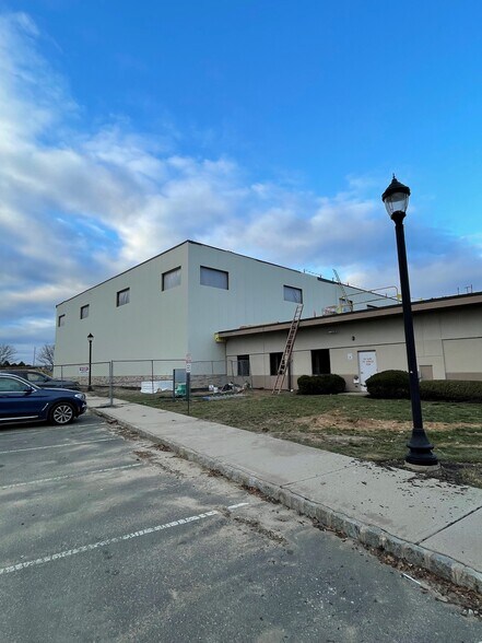 3620 Quakerbridge Rd, Hamilton, NJ for sale - Primary Photo - Image 1 of 4