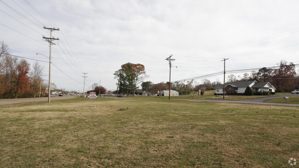 372 Rankin Ave, Dunlap, TN for sale - Primary Photo - Image 1 of 1