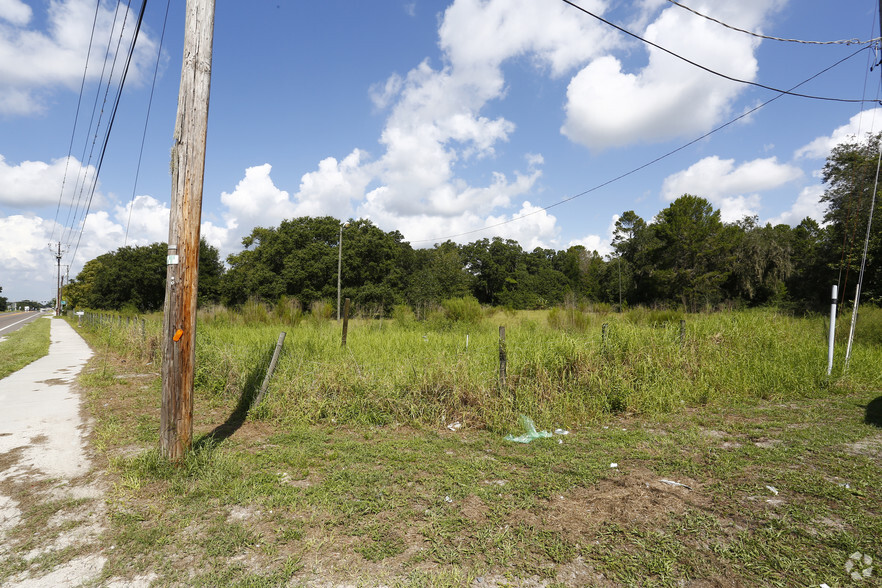 5050 Dr Martin Luther King Jr Blvd, Plant City, FL for lease - Building Photo - Image 2 of 4