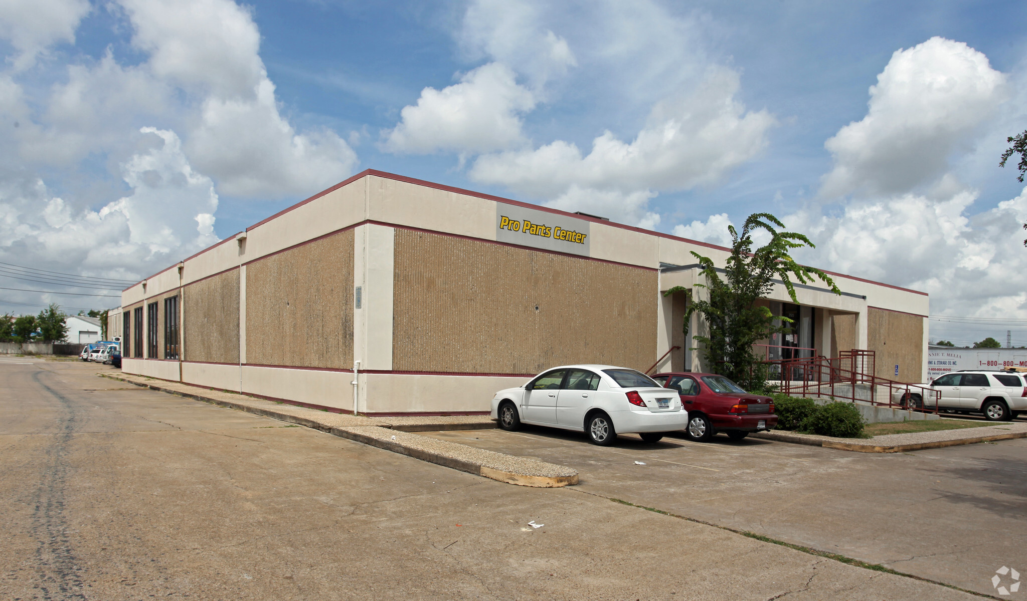 2525 Fairway Park Dr, Houston, TX for lease Primary Photo- Image 1 of 3