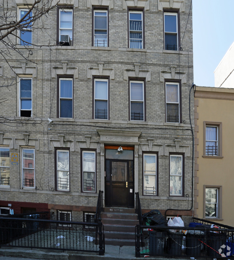 538 Bainbridge St, Brooklyn, NY 11233 | LoopNet