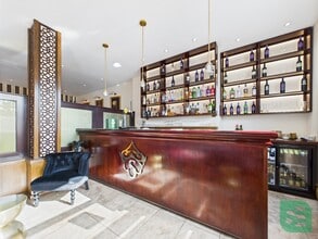 43 Marlowes, Hemel Hempstead for lease Interior Photo- Image 1 of 6