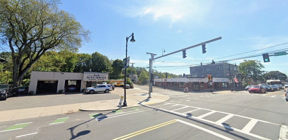 1942 Centre St, West Roxbury, MA for lease - Building Photo - Image 3 of 9