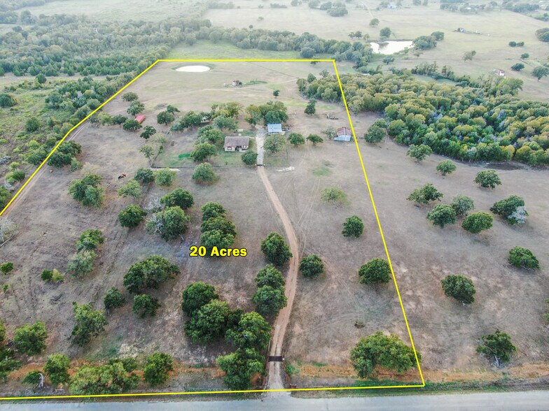 1080 League Line Rd, Paige, TX for sale - Building Photo - Image 1 of 1