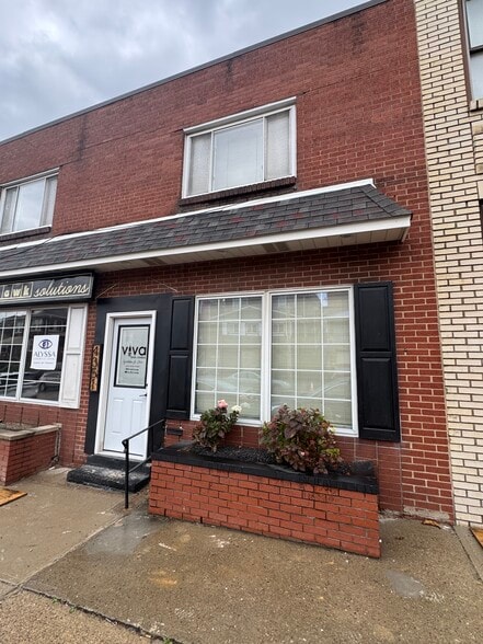 4351 Murray Ave, Pittsburgh, PA for lease - Building Photo - Image 1 of 14