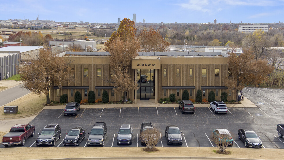 300 NW 61st St, Oklahoma City, OK for lease - Building Photo - Image 1 of 6