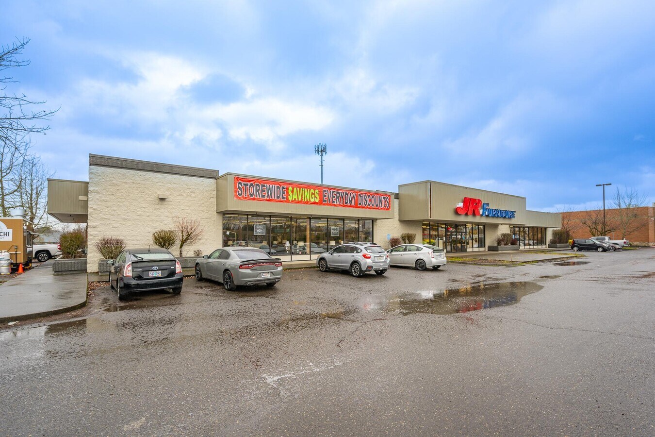 6101 SE Tualatin Valley Hwy, Hillsboro, OR 97123