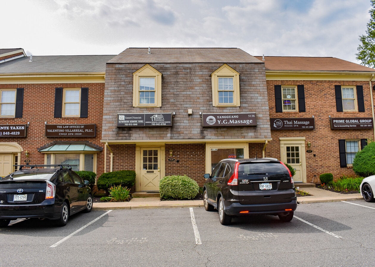 5148 Leesburg Pike, Alexandria, VA 22302