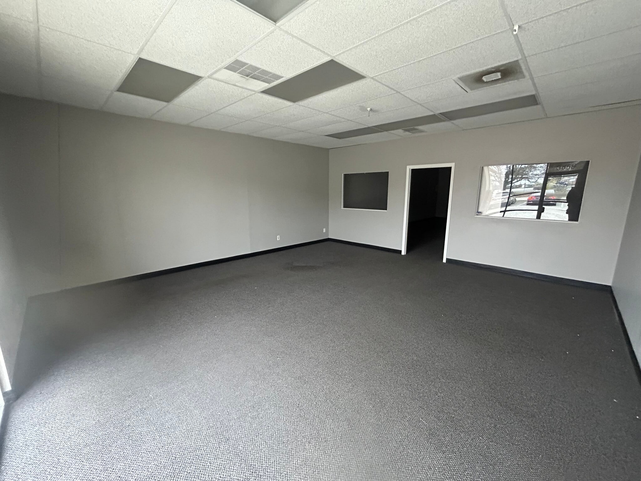 387 Nevada St, Auburn, CA for lease Interior Photo- Image 1 of 2