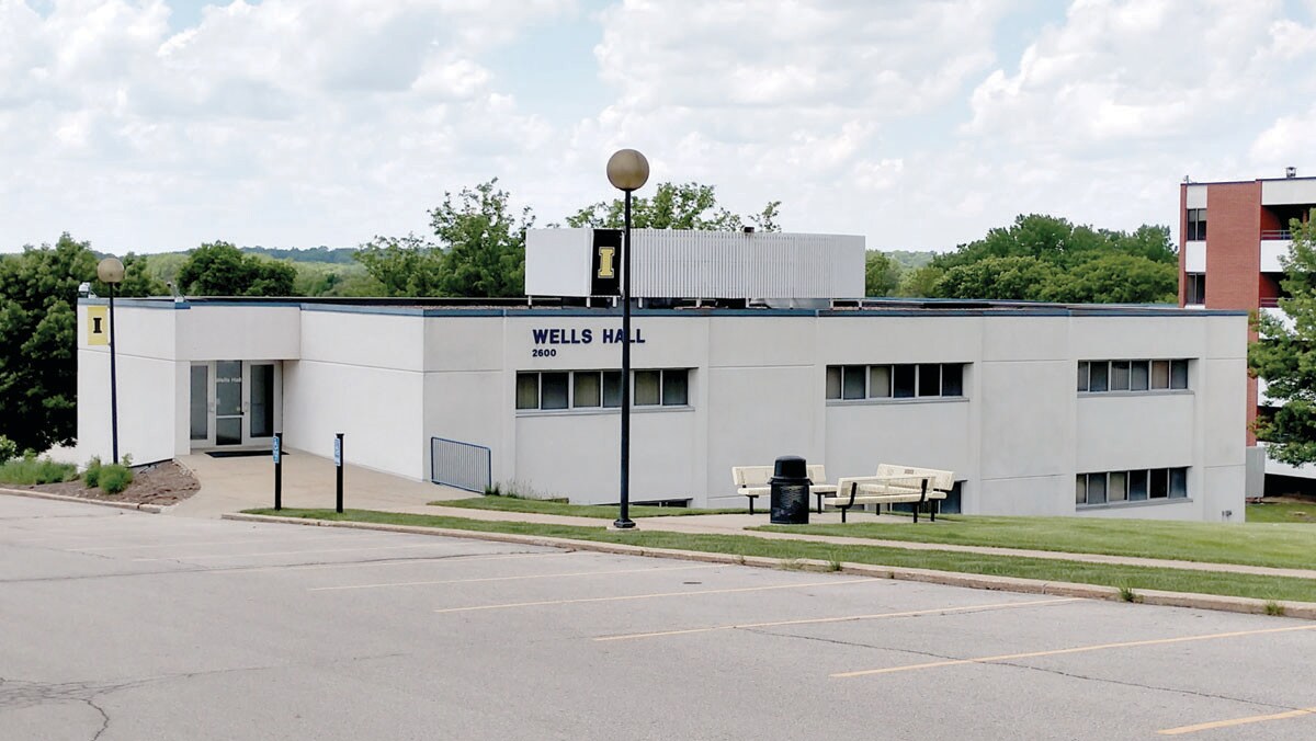 2600 Fleur Dr, Des Moines, IA 50321