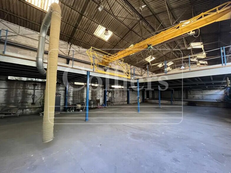 Flex in Marseille for sale - Interior Photo - Image 3 of 16