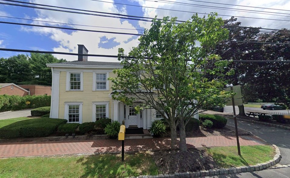 142 Main St, Chester, NJ for sale - Building Photo - Image 1 of 1