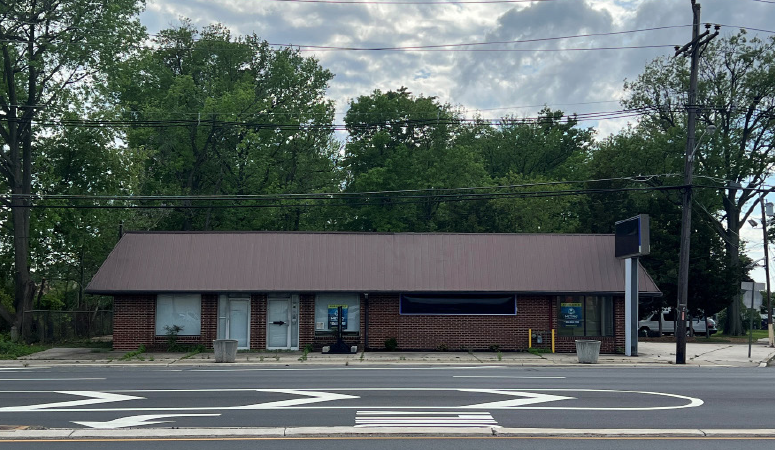 800-802 Black Horse Pike, Haddon Township, NJ for sale - Building Photo - Image 1 of 3