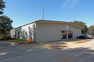 9245 N Palafox St, Pensacola FL - Warehouse