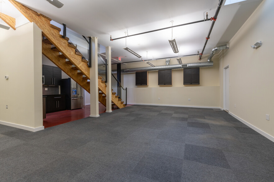 1247-1251 E Columbia Ave, Philadelphia, PA for lease - Interior Photo - Image 3 of 37