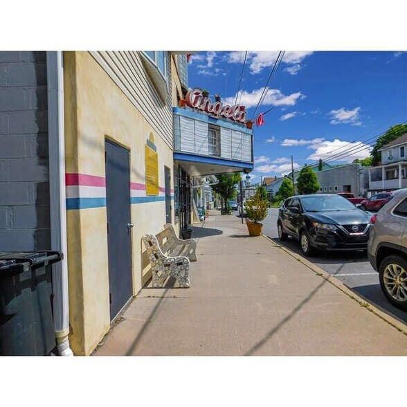 113 E Phillips St, Coaldale, PA 18218