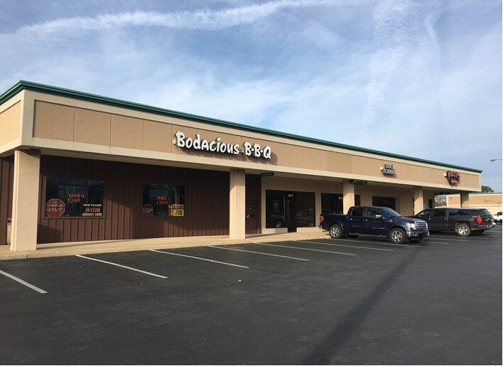 17001880 Troup Hwy, Tyler, TX 75701 Green Acres Shopping Center