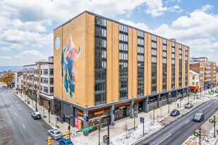 Cityplace Retail - Bar