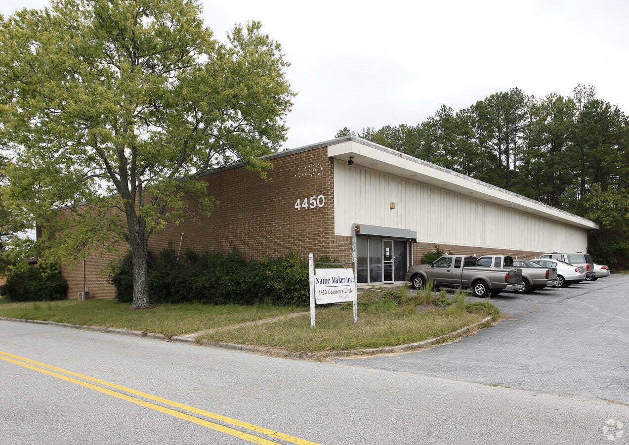 4450 Commerce Cir SW, Atlanta, GA 30336