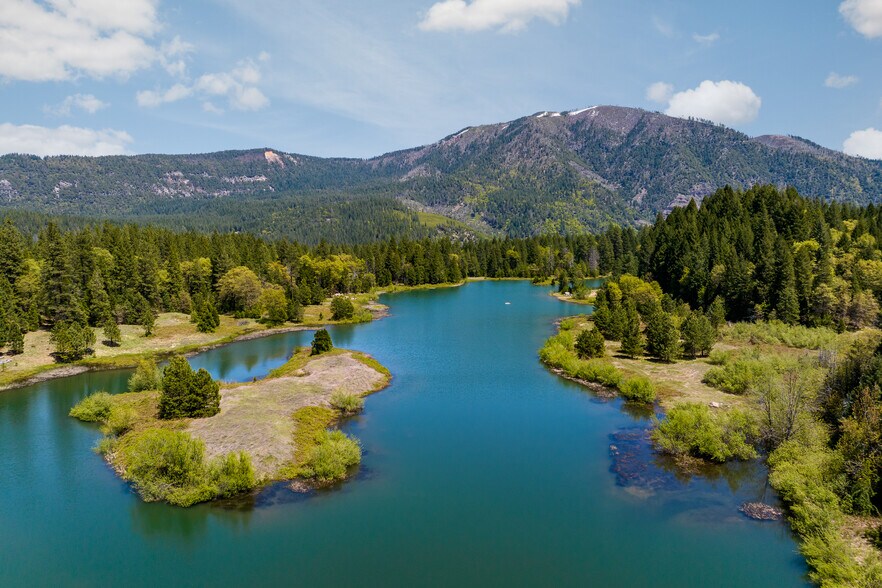 31419 Hagen Flat rd, Big Bend, CA for sale - Building Photo - Image 2 of 42