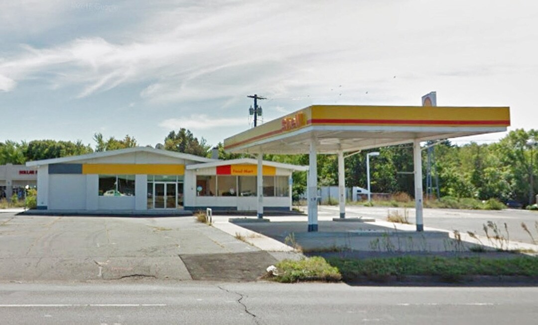 252 Spencer St, Manchester, CT 06040