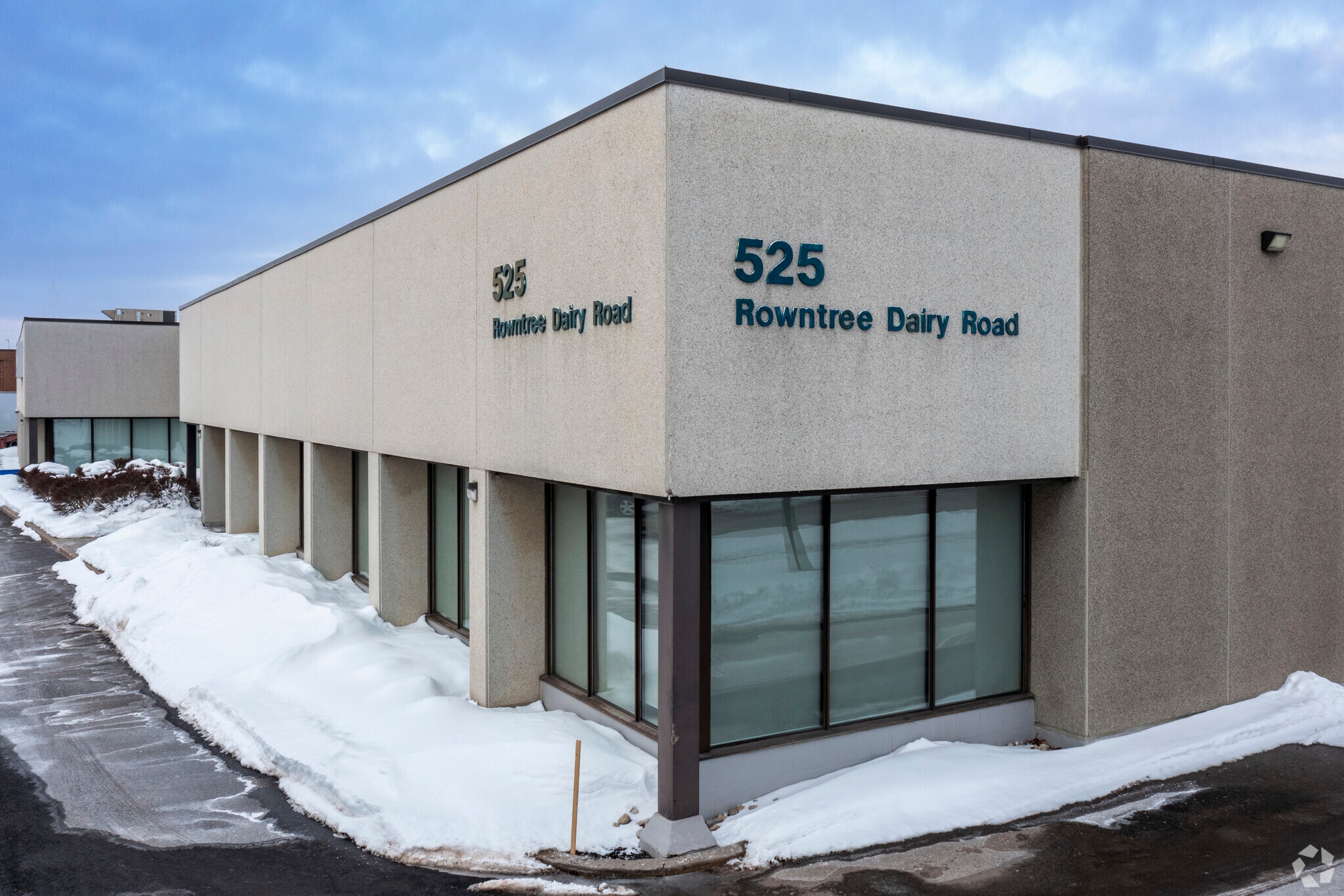 525 Rowntree Dairy Rd, Vaughan, ON for sale Primary Photo- Image 1 of 1