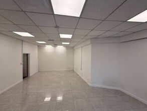 3 Marygate, Wakefield for lease Interior Photo- Image 1 of 2