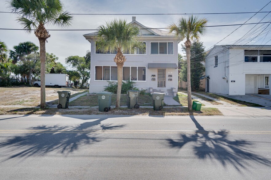 212 S Oleander Ave, Daytona Beach, FL for sale - Building Photo - Image 1 of 15