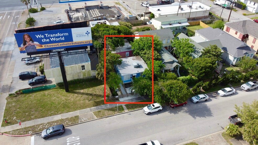 609 Sealy St, Galveston, TX for sale - Building Photo - Image 2 of 18