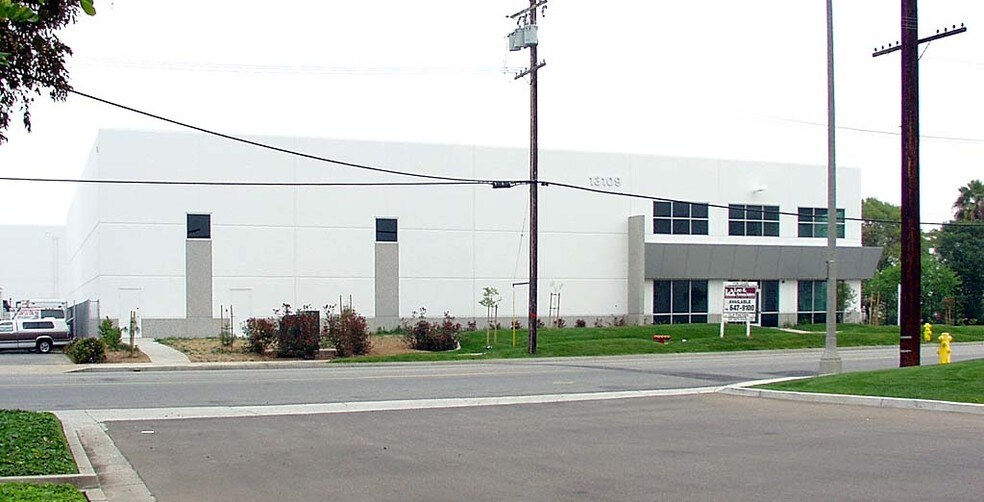 13109 Los Nietos Rd, Santa Fe Springs, CA for lease - Other - Image 2 of 9