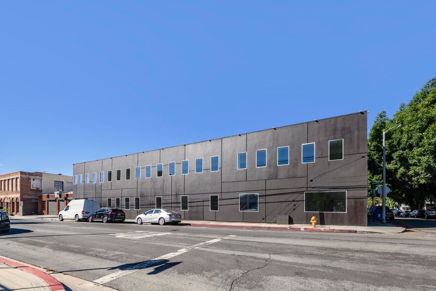 6600-6610 Lexington Ave, Los Angeles, CA for lease - Building Photo - Image 3 of 13